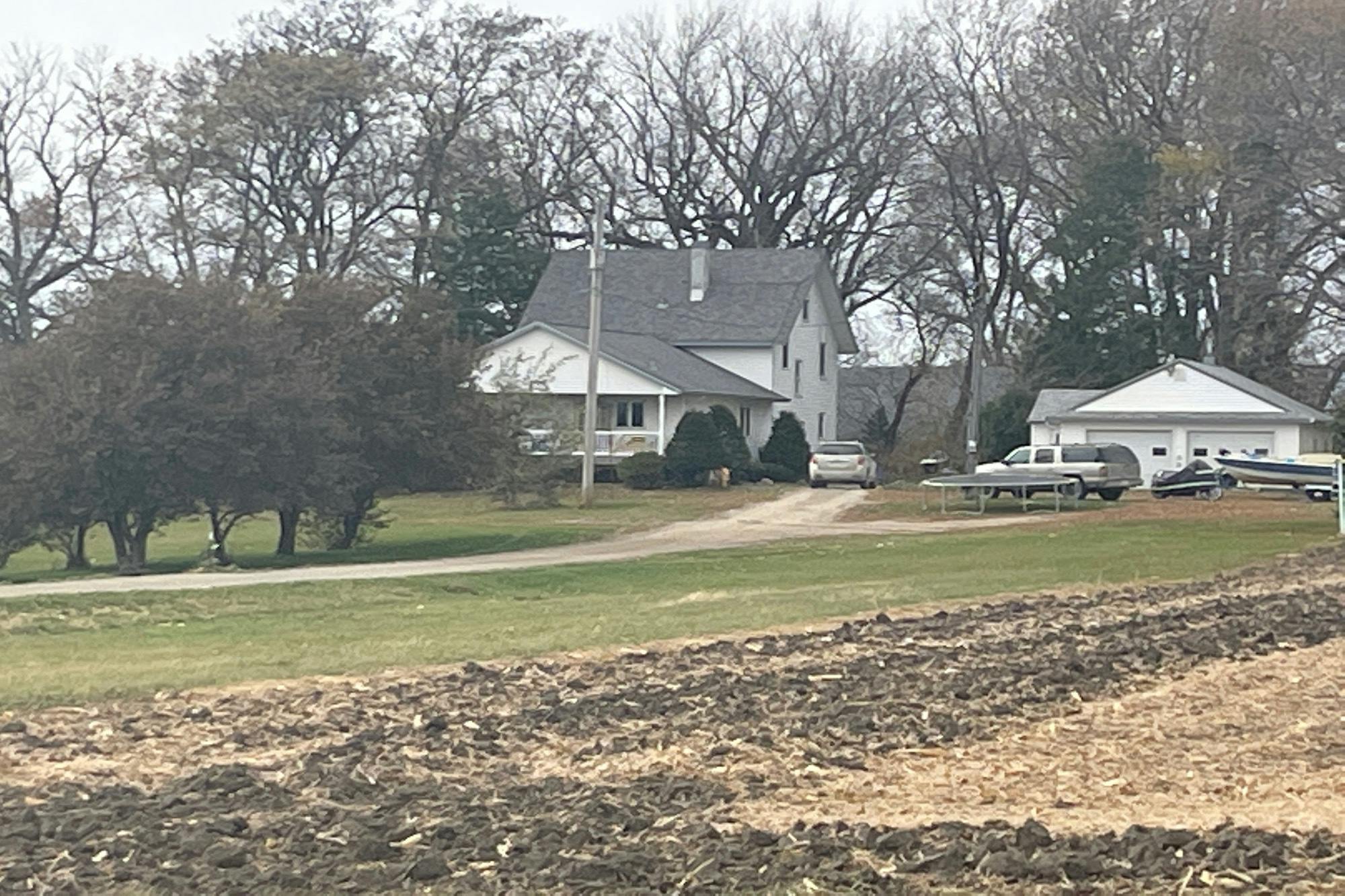 450th Ave, Blue Earth, MN 56013