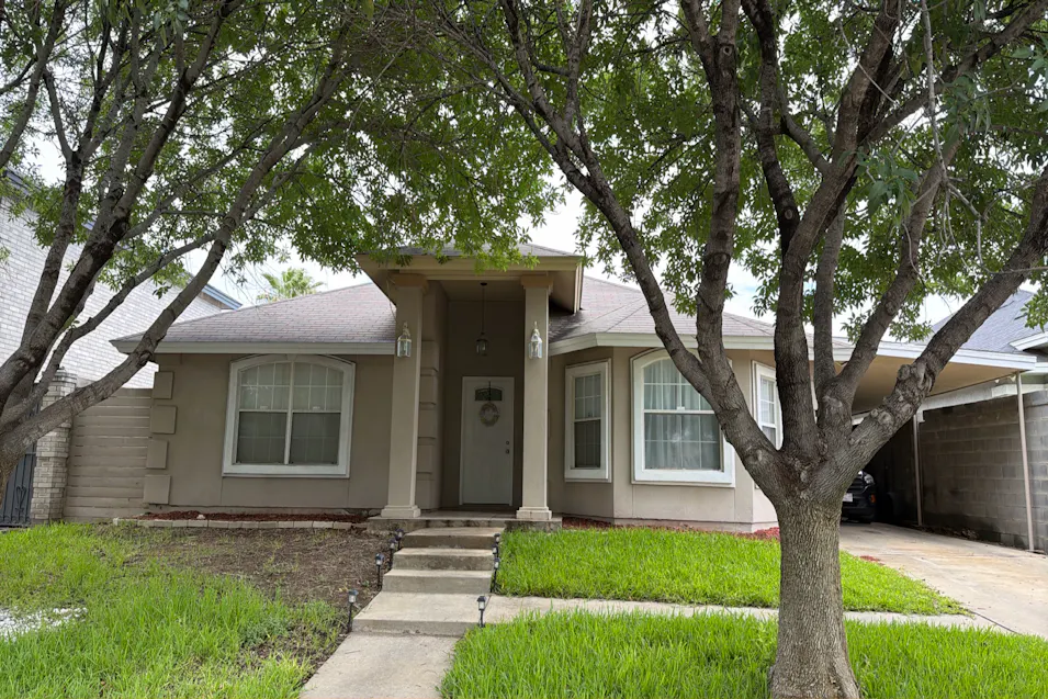 12608 Blue Sky Cir Laredo, TX 78045, Webb County