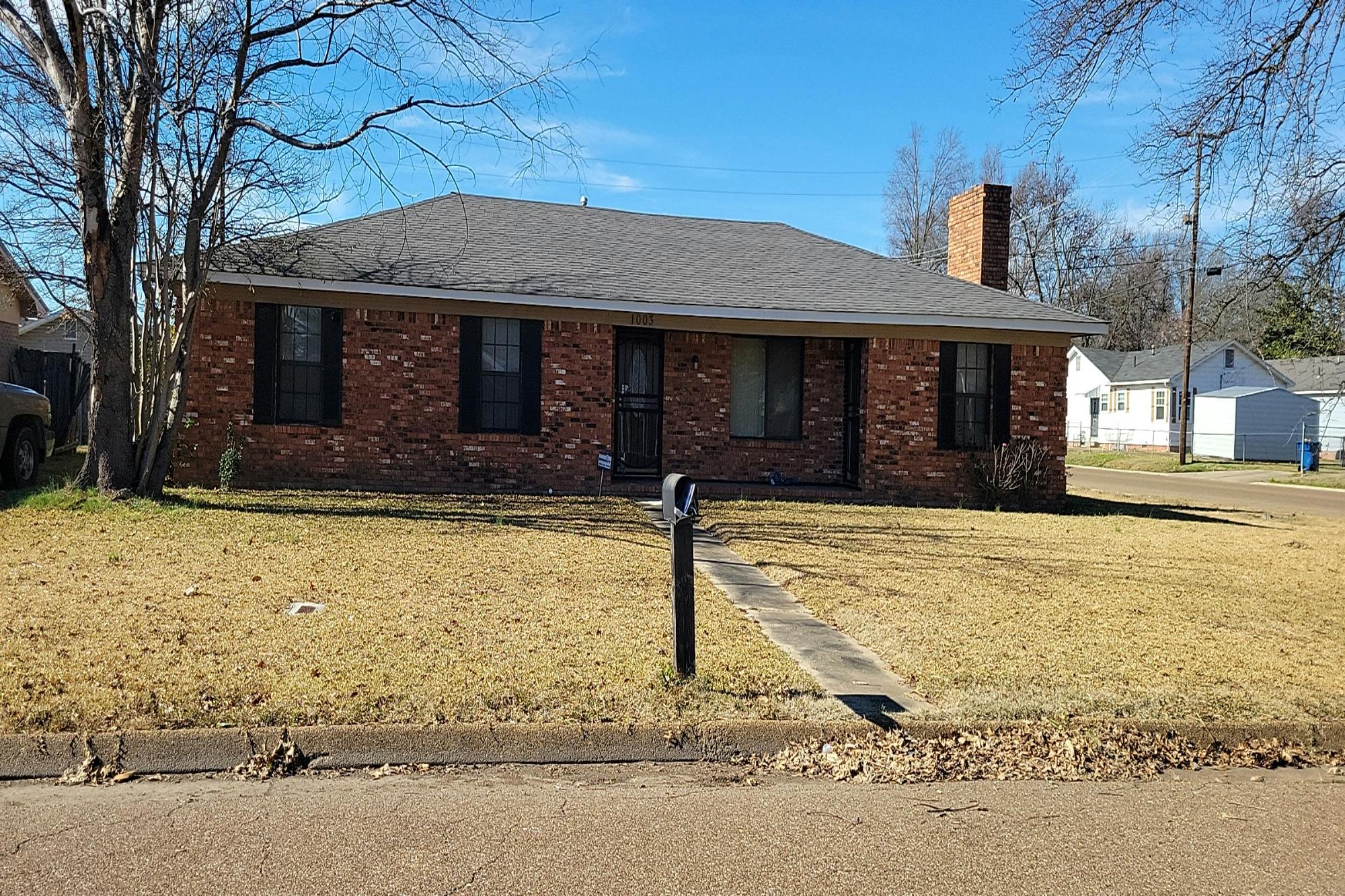 Florida Ave, Clarksdale, MS 38614