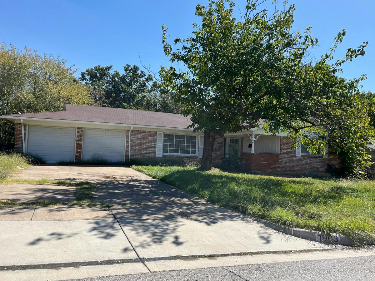 Nottingham Blvd, Fort Worth, TX 76112 #1