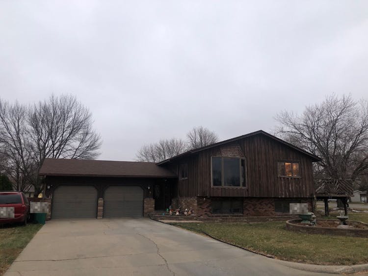 503 Hawthorne Dr Marshall, MN 56258, Lyon County