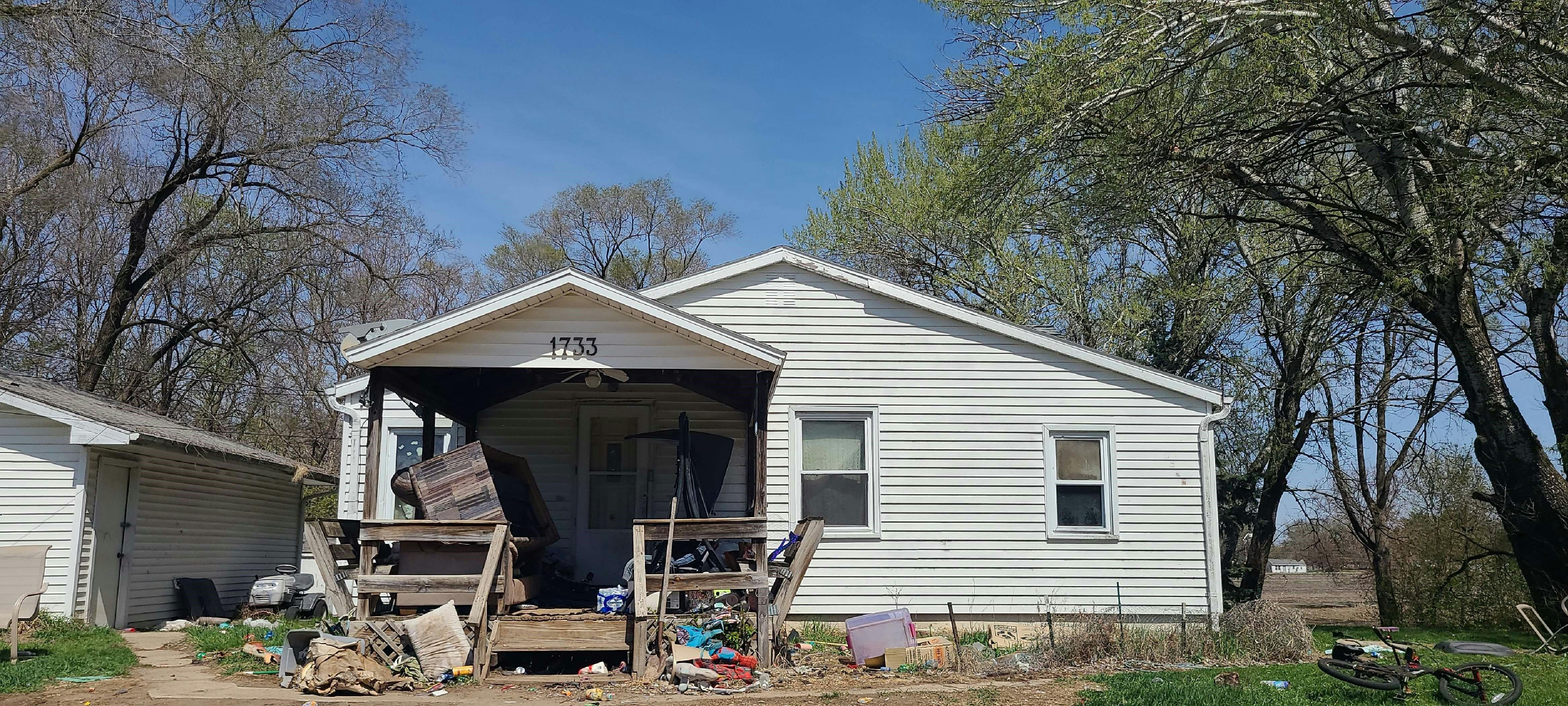 Cottage Grove Ave, Evansdale, IA 50707