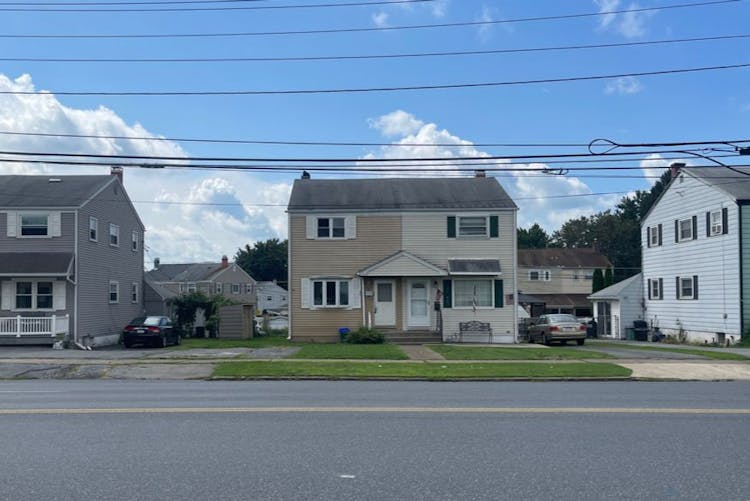 1315 Catasauqua Rd, Bethlehem, PA, 18017, USA