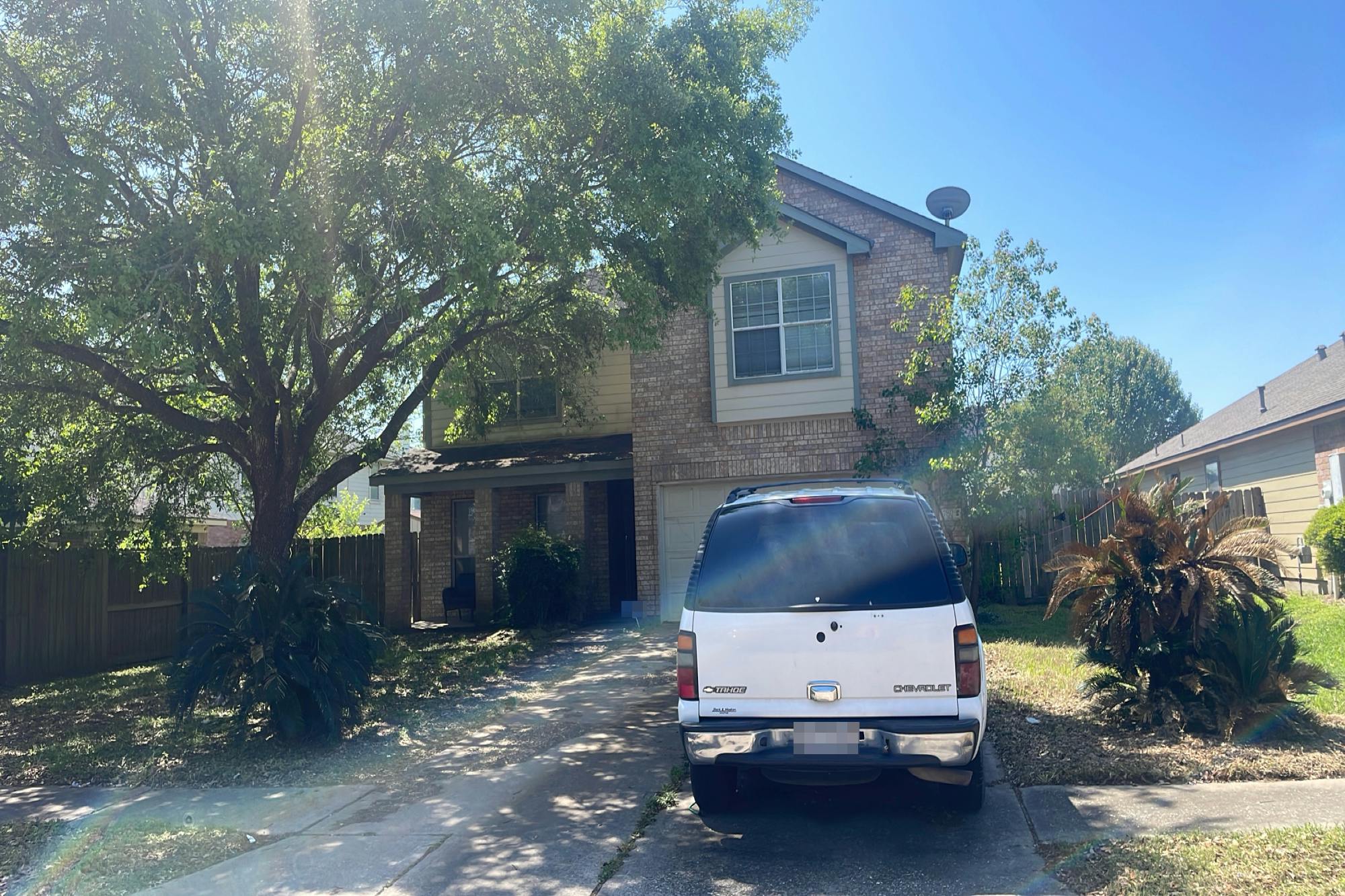 Leaning Oak Dr, Texas City, TX 77591