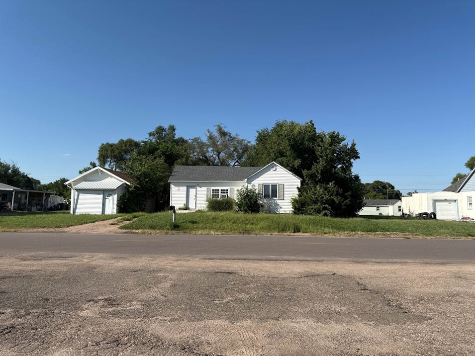 1013 E 8th St North Platte, NE 69101, Lincoln County