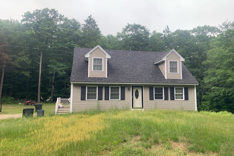 61 Etta Lane Weare, NH 03281, Hillsborough County