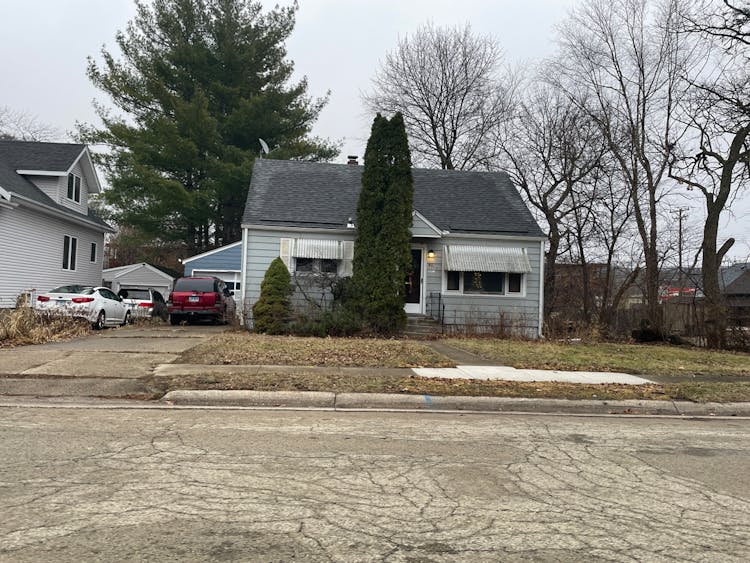 4813 Illinois St Loves Park, IL 61111, Winnebago County