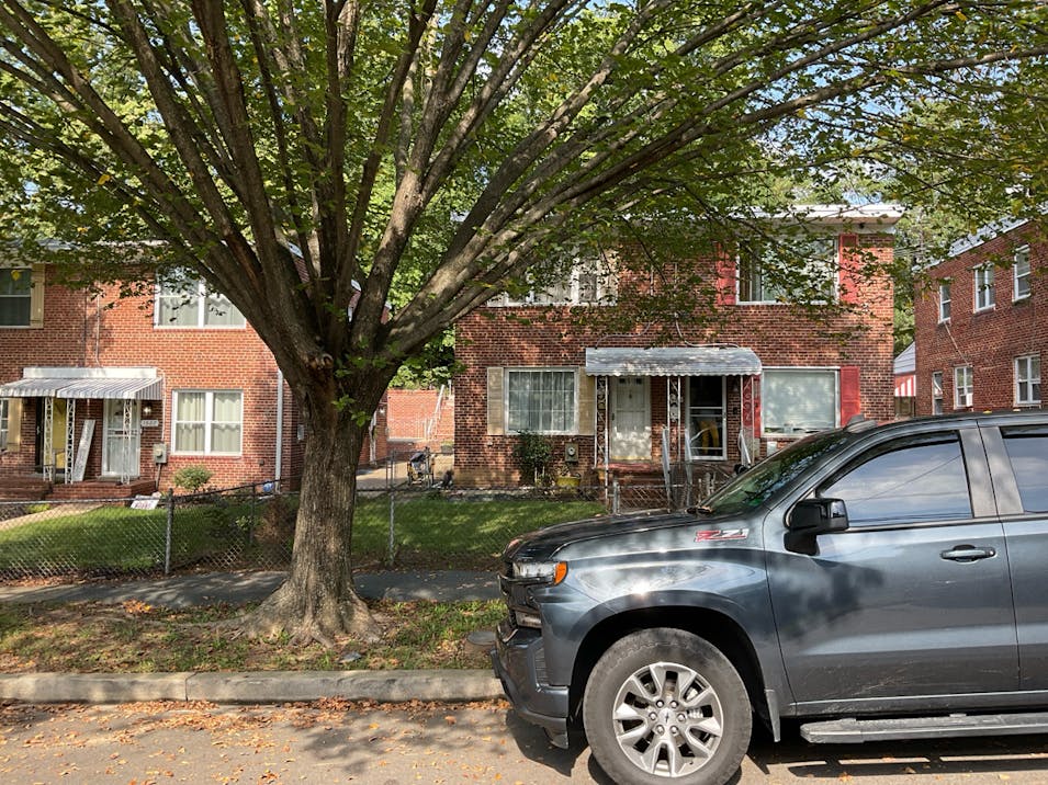 1525 Fort Dupont St SE Washington, DC 20020, District of Columbia County