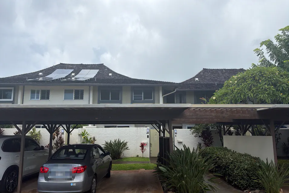 215 Kawaihae St F-4 Honolulu, HI 96825, Honolulu County