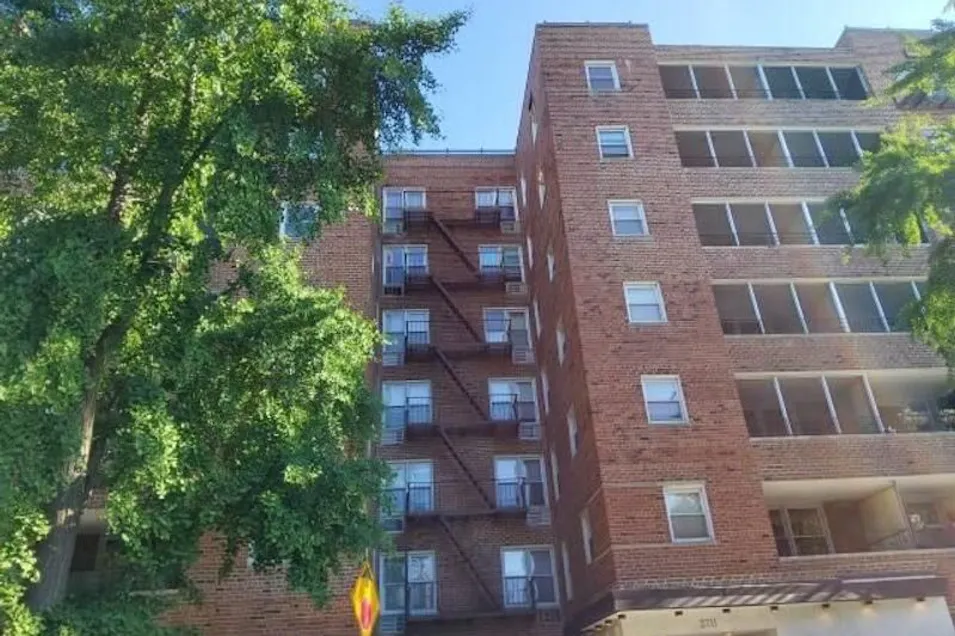 2711 Ave X Apt 5a Brooklyn, NY 11235, Kings County