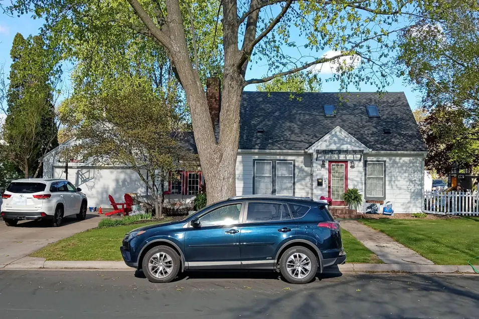 117 4th Ave NE Osseo, MN 55369, Hennepin County