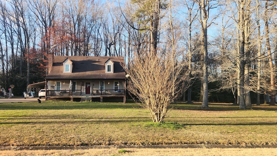 4500 Woodstock Rd Disputanta, VA 23842, Prince George County