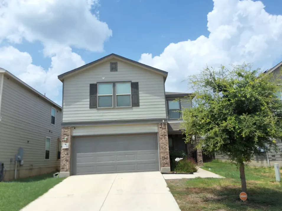 10139 Pearl Crk San Antonio, TX 78245, Bexar County