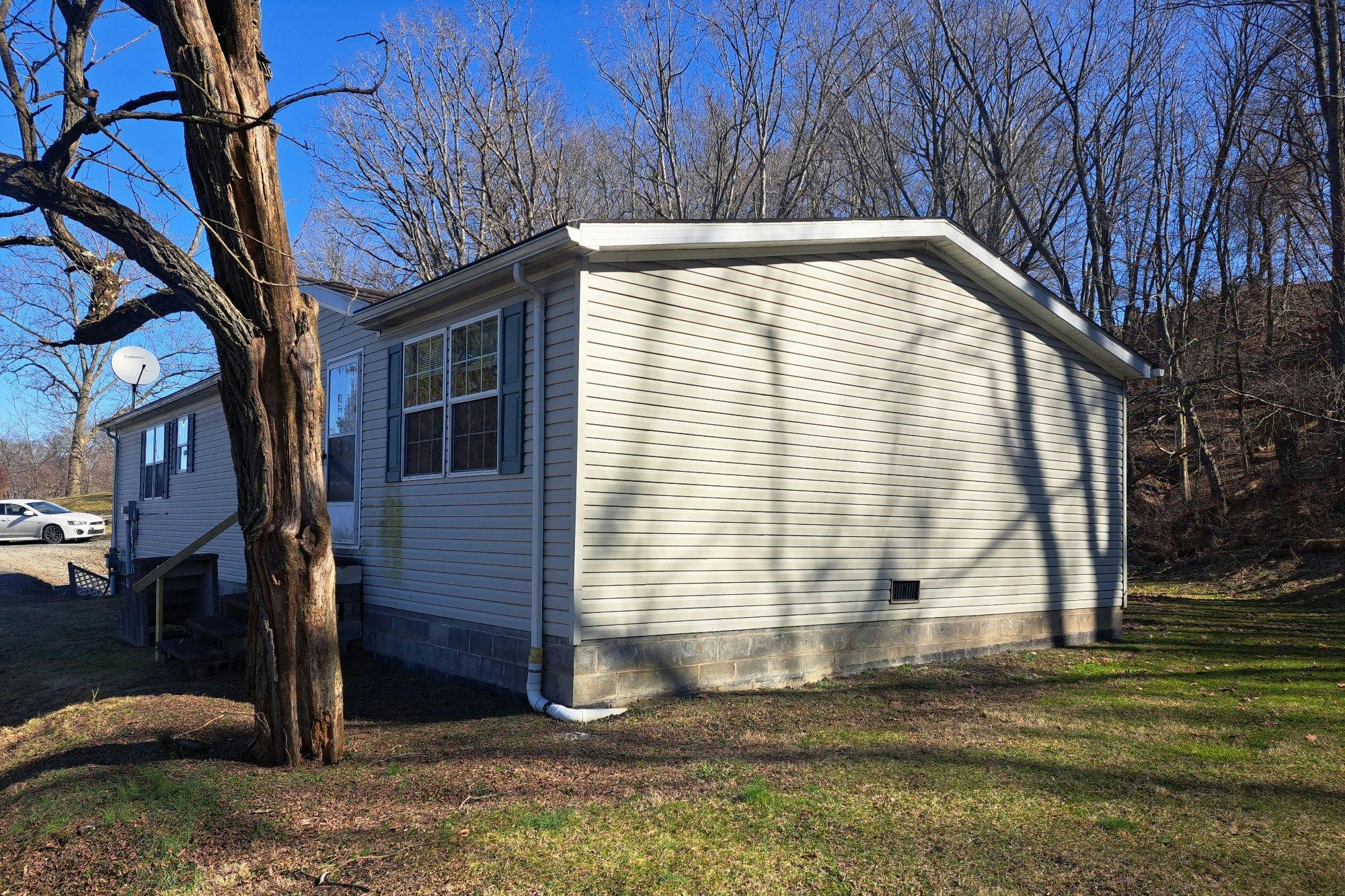 Pershing St, Johnstown, PA 15902 #1