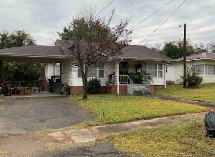 428 Oak St, Bessemer, AL, 35022, USA