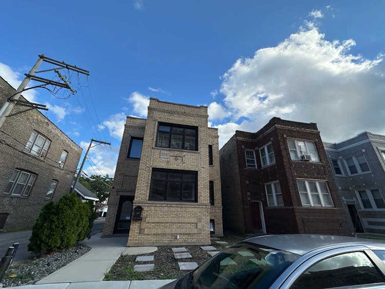 2247 W. Diversey Ave Chicago, IL 60647, Cook County