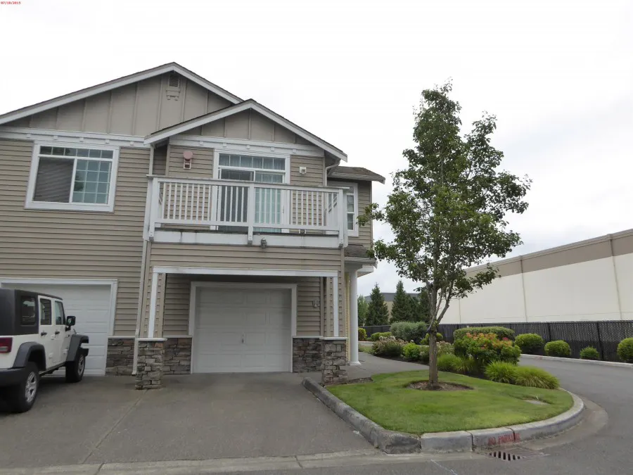 20th St, Fife, WA 98424 #1