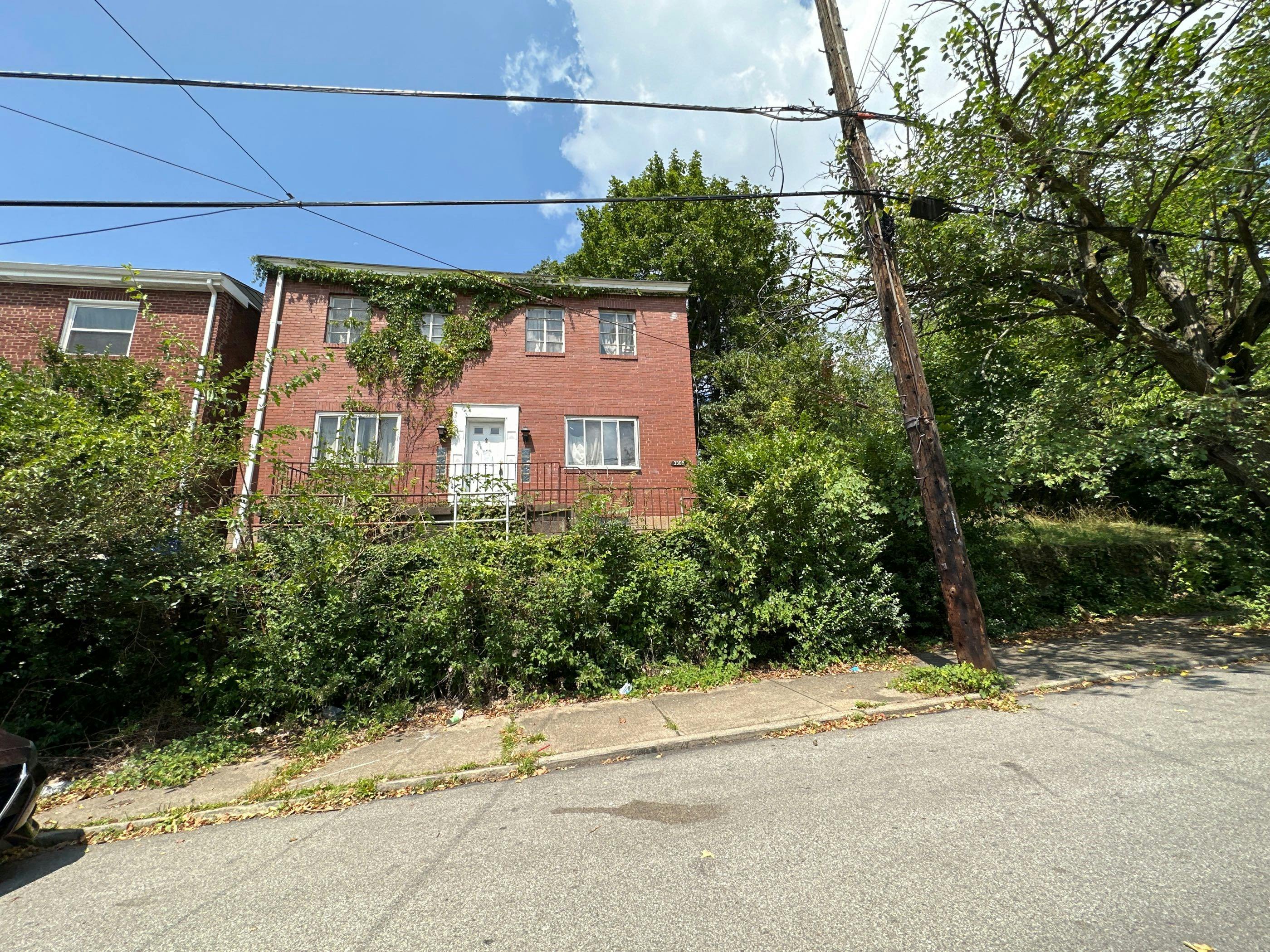 Iowa St, Pittsburgh, PA 15219 #1