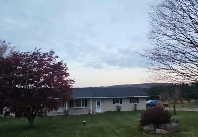 Martin Dr, Catawissa, PA 17820