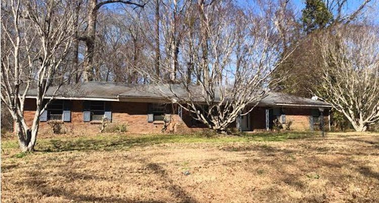 1 Dogwood Heights Vicksburg, MS 39180, Warren County