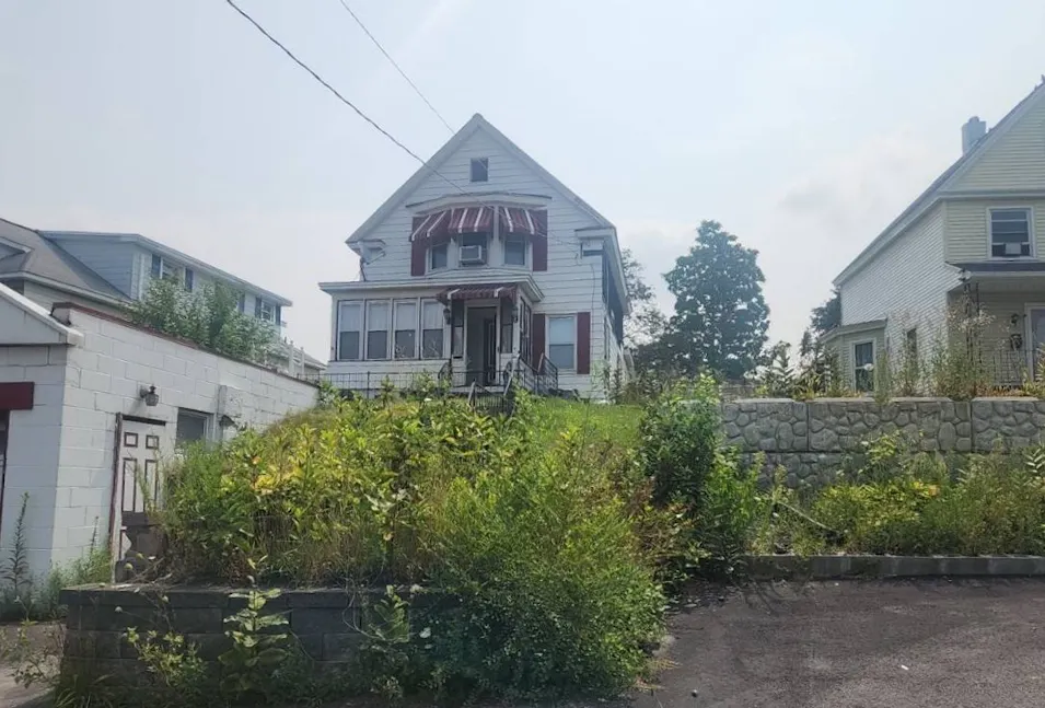 2734 Broadway Schenectady, NY 12306, Schenectady County