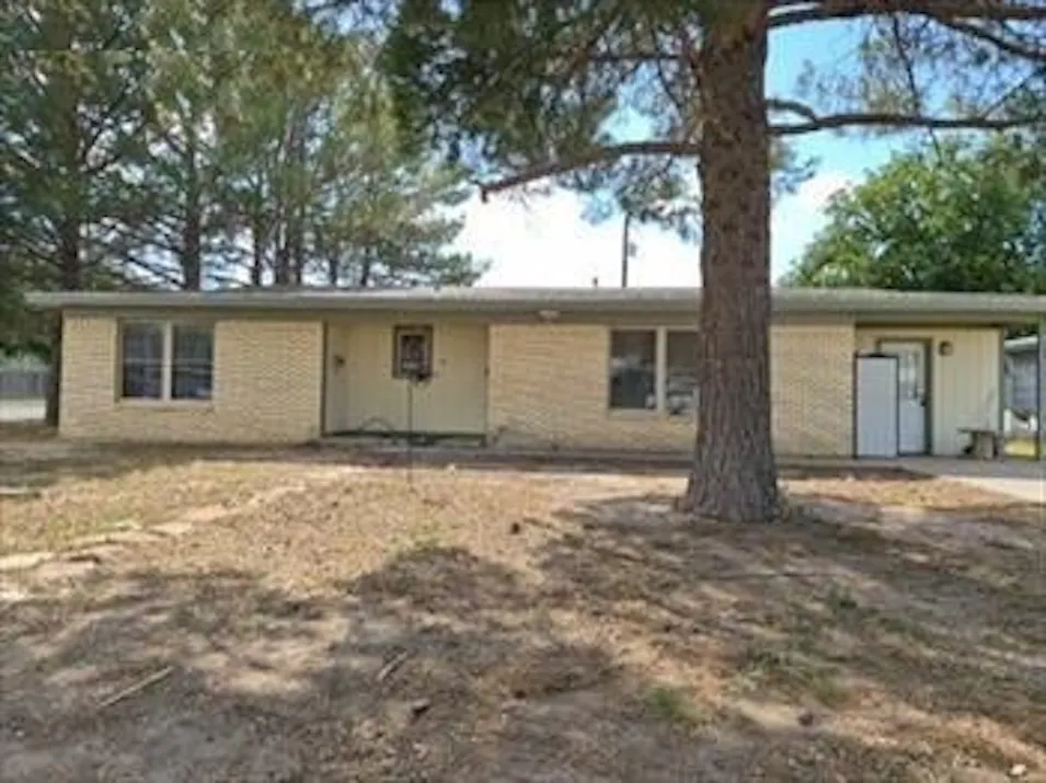 701n Dees St Fort Stockton, TX 79735, Pecos County