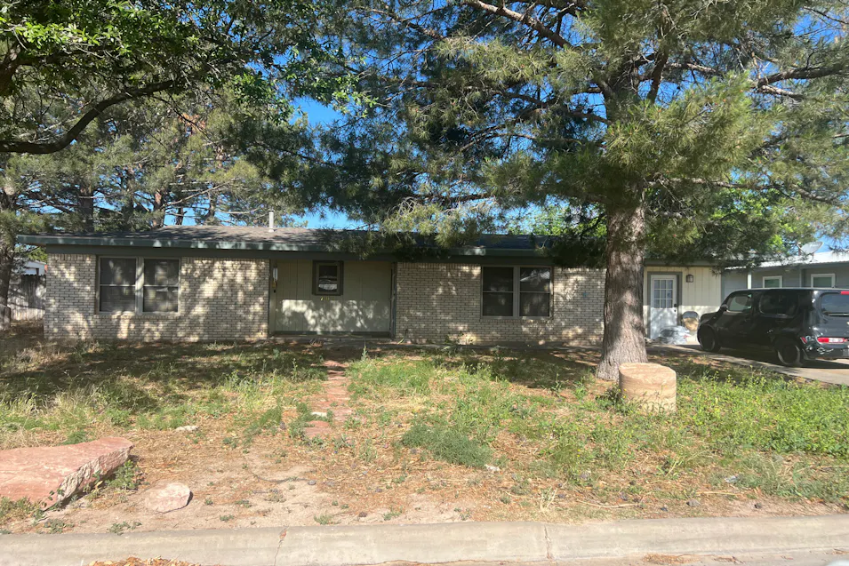 701 N Dees St Fort Stockton, TX 79735, Pecos County