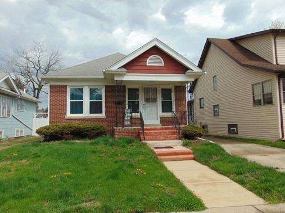 220 Elizabeth St Calumet City, IL 60409, Cook County