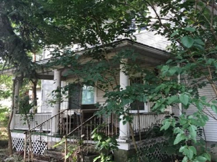 385 N Woodland Ave Clyde, OH, 43410, USA