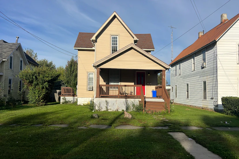 203 Windsor St