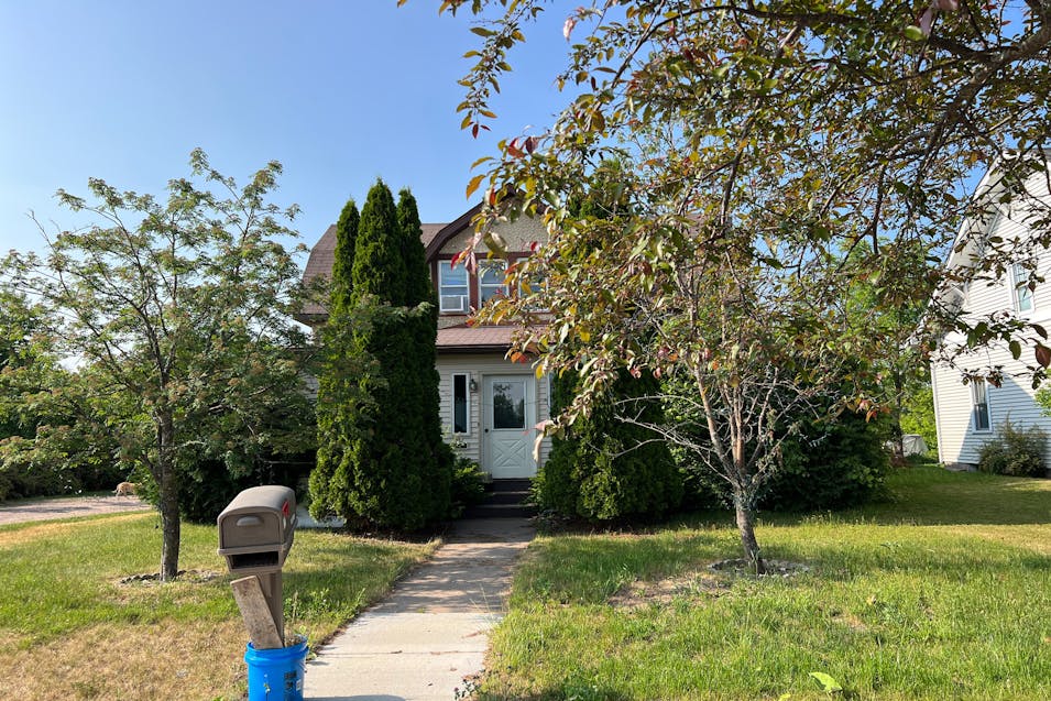 327 Lake Ave E Ladysmith, WI 54848, Rusk County