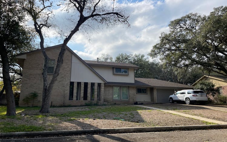 5411 Lancashire Dr San Antonio, TX 78230, Bexar County