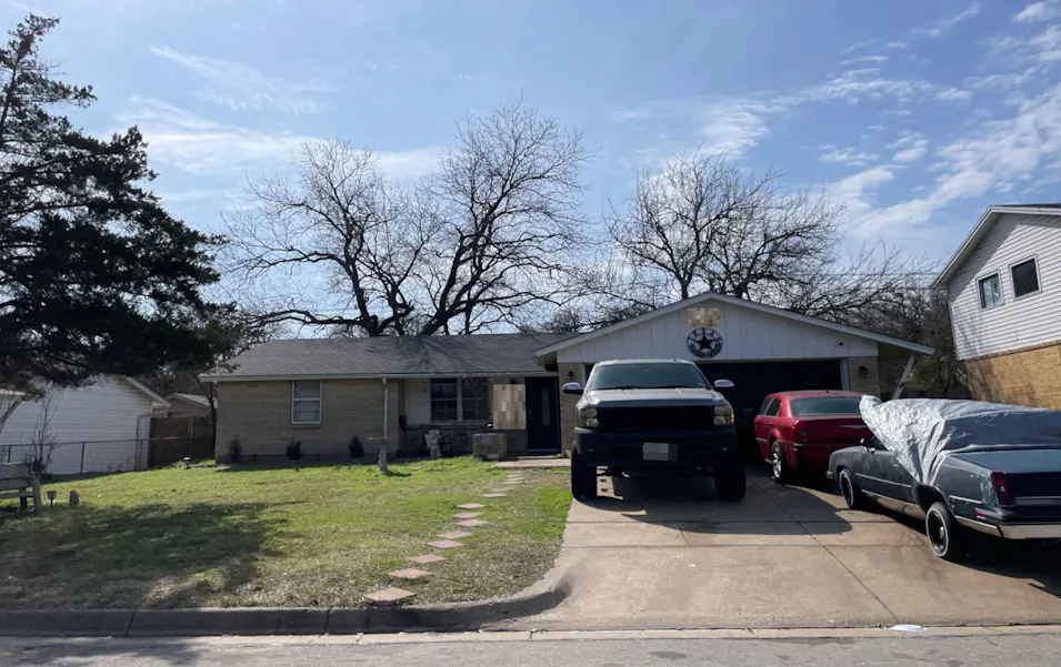 313 Bowles Ct Kennedale, TX 76060, Tarrant County