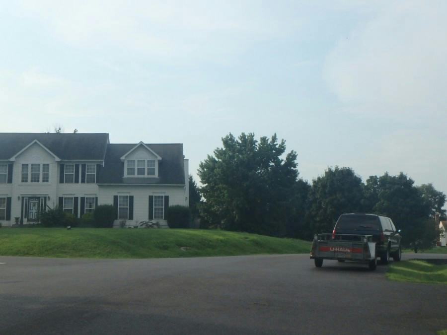 Jamestown Dr, Hagerstown, MD 21742