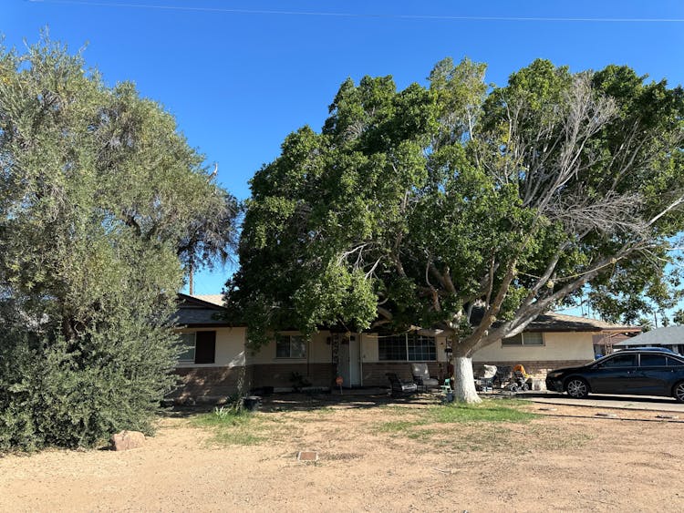 7601 N 39th Ave Phoenix, AZ 85051, Maricopa County