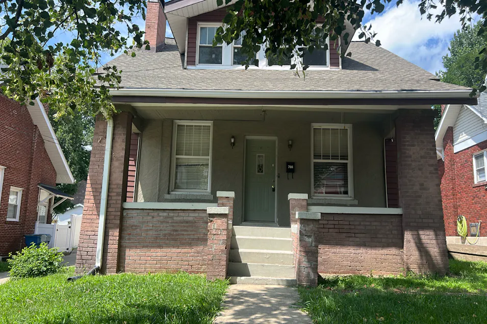 708 Linden St Alton, IL 62002, Madison County