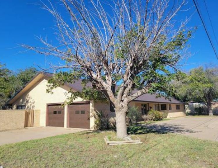 2305 Golder Ave, Odessa, TX, 79761, USA