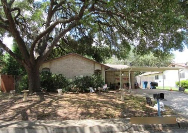 3719 Autumn Ln Kirby, TX 78219, Bexar County