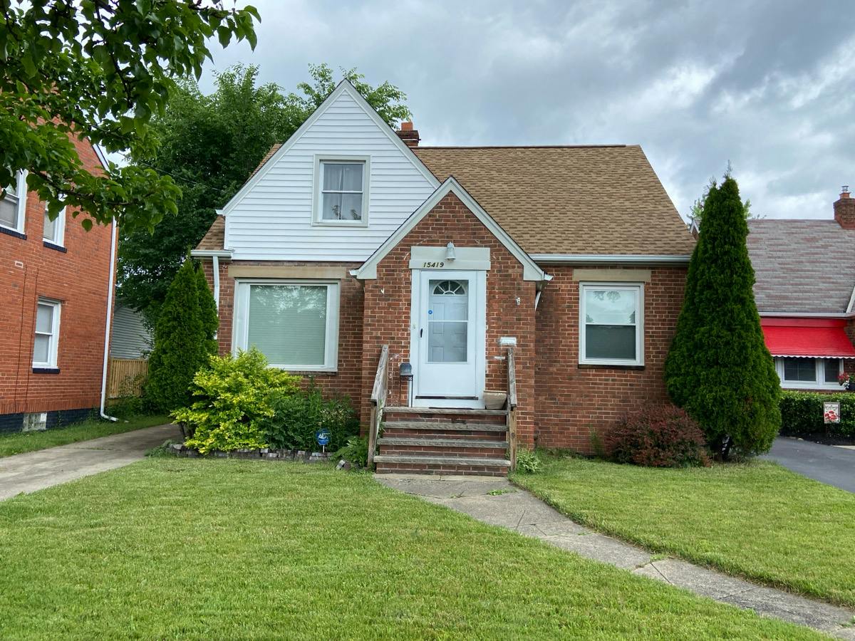 Invermere Ave, Cleveland, OH 44128 #1