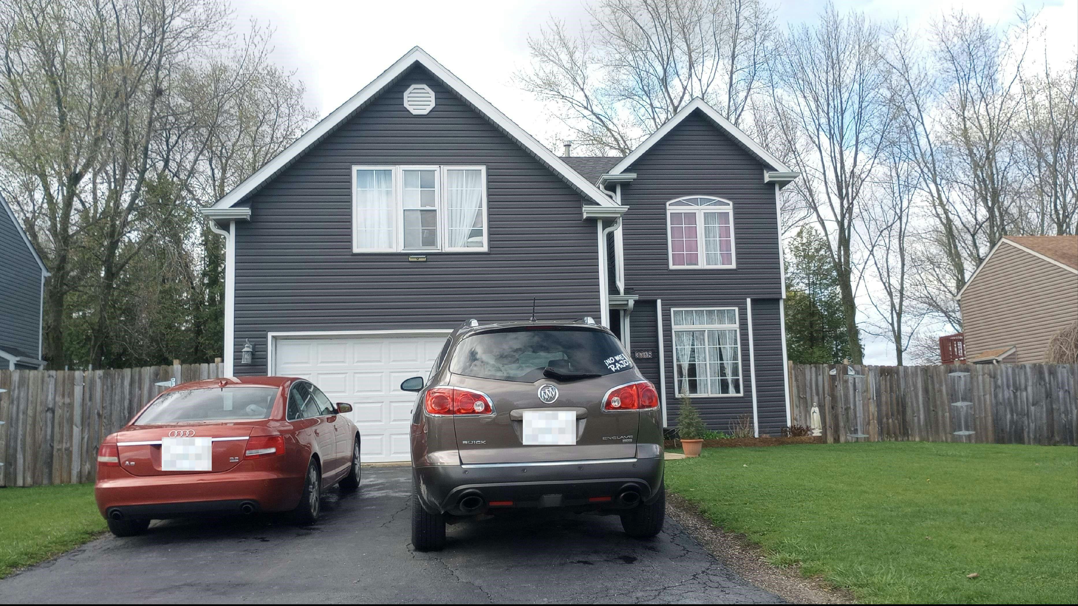 Willow Crest Dr, Zion, IL 60099