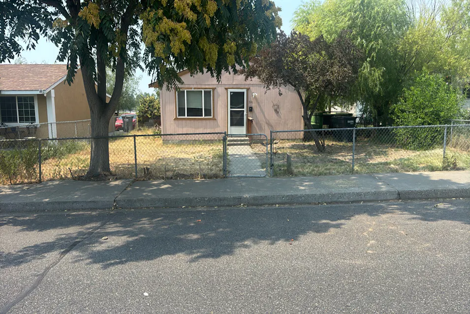 530 S Elm Ave Pasco, WA 99301, Franklin County