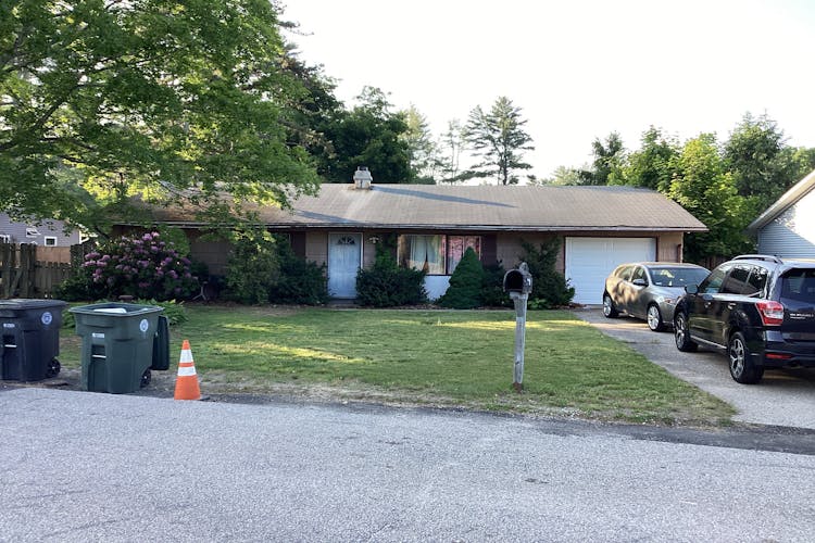 8 Paige Drive Coventry, RI 02816, Kent County