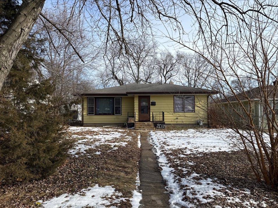 3043 Latham Street Rockford, IL 61103, Winnebago County