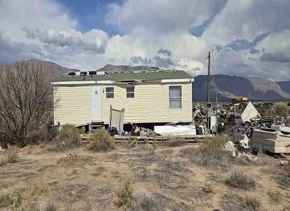 47 East Road Alamogordo, NM 88310, Otero County