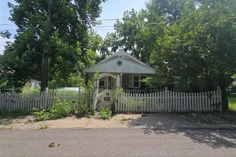 5637 Miami Avenue Kansas City, KS 66106, Wyandotte County