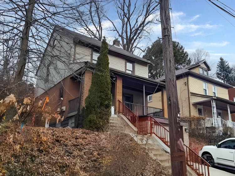 4034 Cloverlea St Pittsburgh, PA 15227, Allegheny County