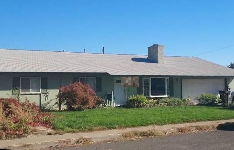 1008 Madison Ave Toppenish, WA 98948, Yakima County