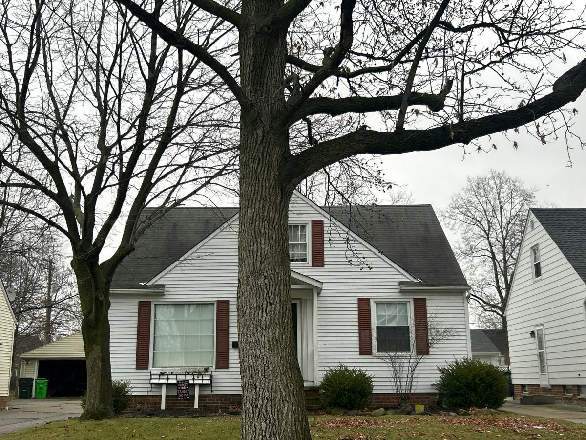 Beechwood Dr, Willowick, OH 44095