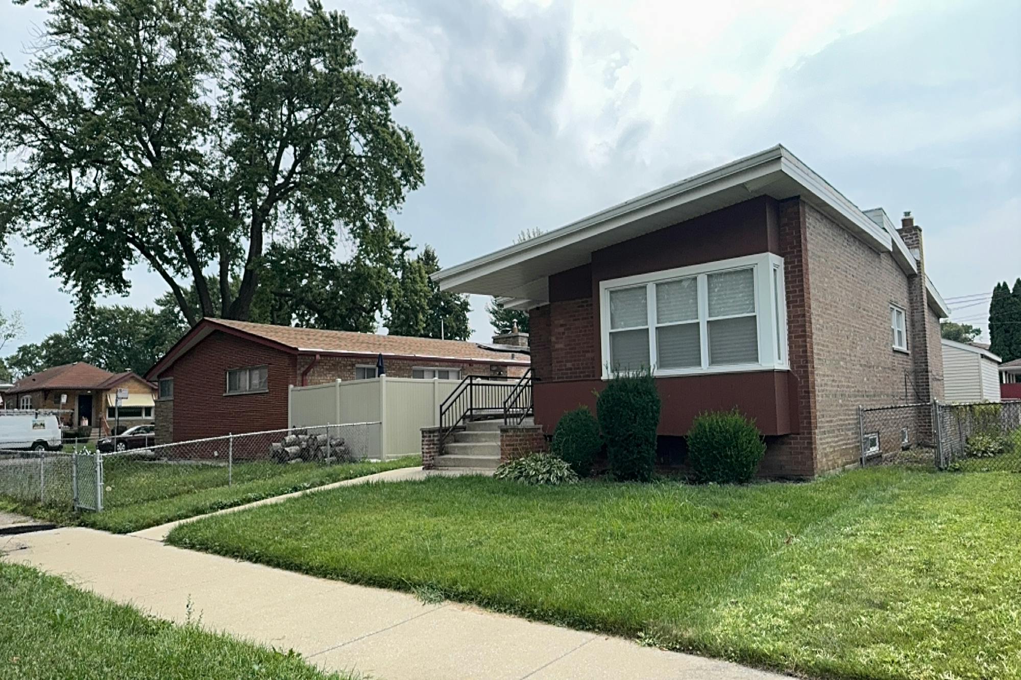 90th St, Chicago, IL 60617 #1