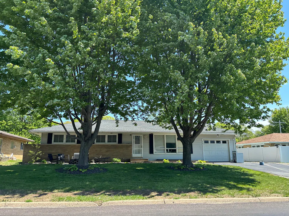 218 Illini Drive East Peoria, IL 61611, Tazewell County